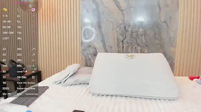 mary_spencer webcam