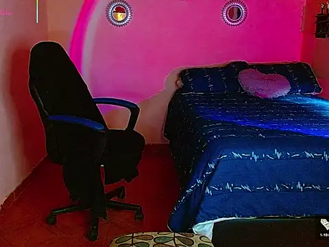 moonsunflower_ webcam