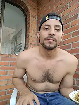 Cris_LaCobra_ live sex cam