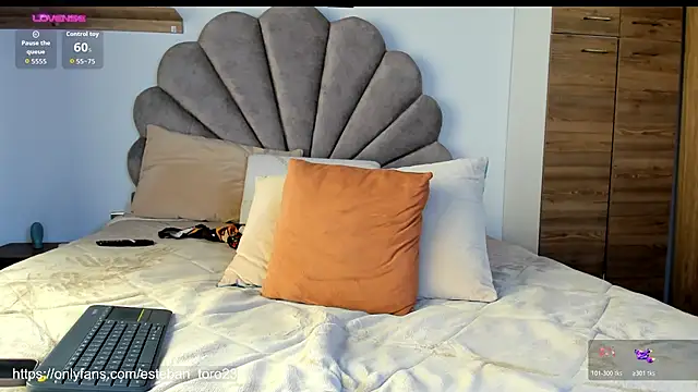 manucute_23_ webcam