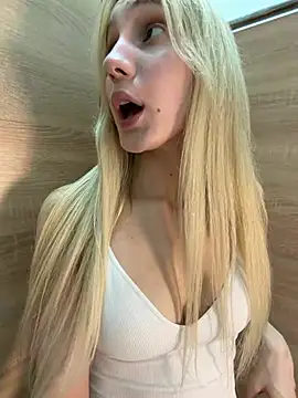 Pink_Kiss Live Webcam on Stripchat