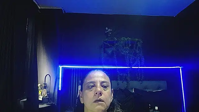 sasi_luna webcam