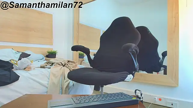 SamanthaMilann webcam