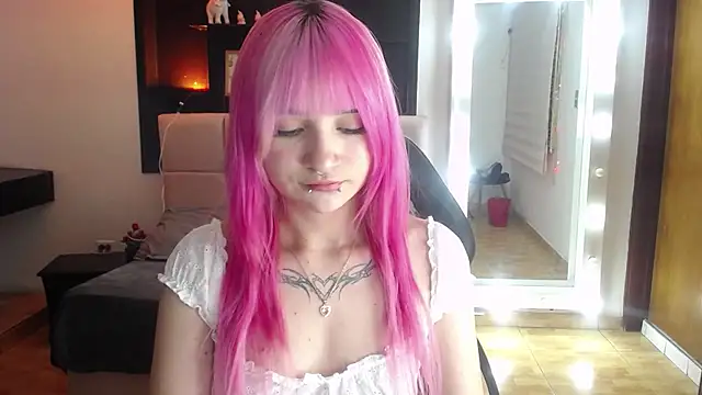 _Charlotte_Collins_ webcam