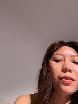 xiaoyizi20261 webcam