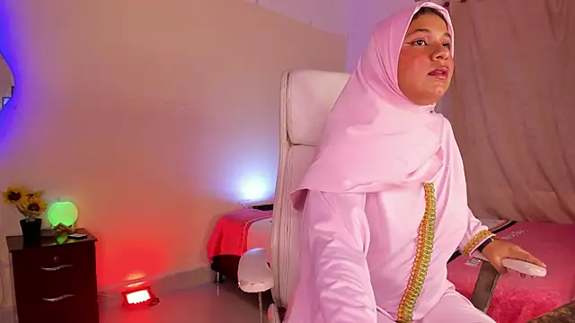 ShairaMassu webcam