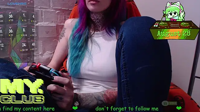Witch_Emma webcam