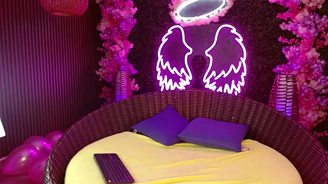 Dolce_violet webcam