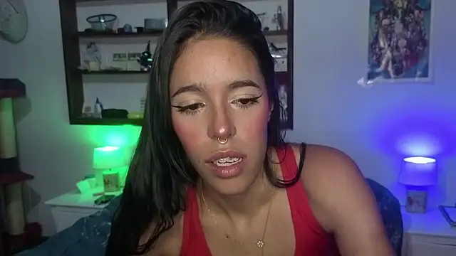stephania_t live cam on StripChat
