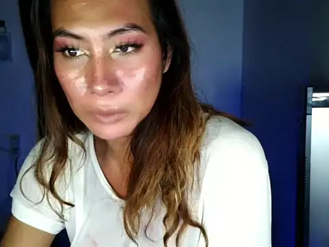 hotfuckingprincess live cam on StripChat