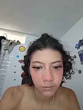 shantallmendy live cam on StripChat