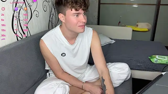 holy_eggs_02 webcam