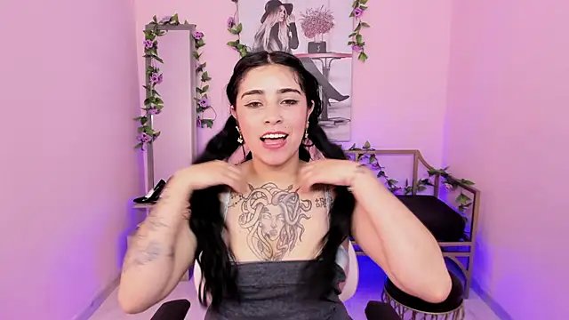 Adri_gomez_x webcam