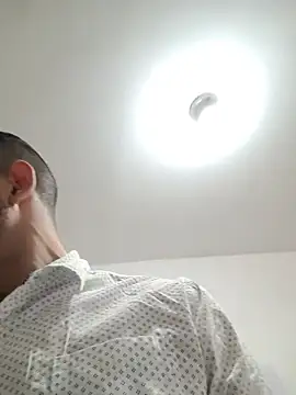 Cris_LaCobra_ webcam