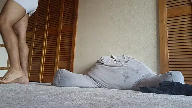 cashmasterzobistone webcam