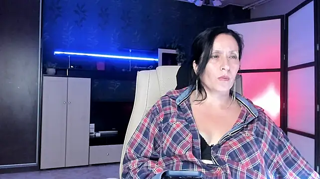 Lucky_Milf