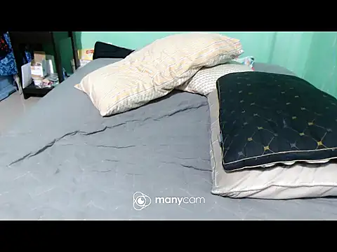 SeductiveNikki webcam