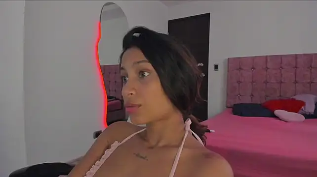 cora_22 webcam