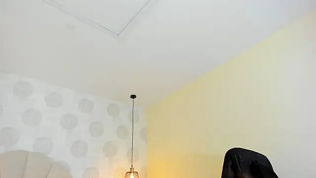 GIANAMILLER6 webcam