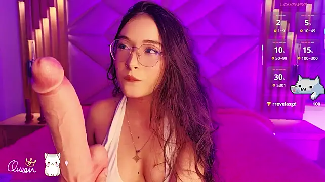 Ivory_Dlacour webcam