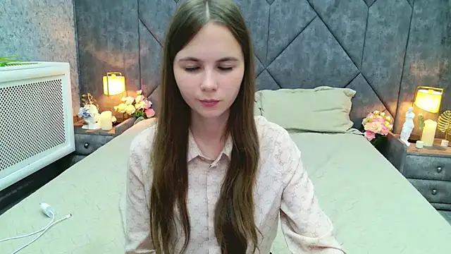 Thalia_Croft live cam on StripChat