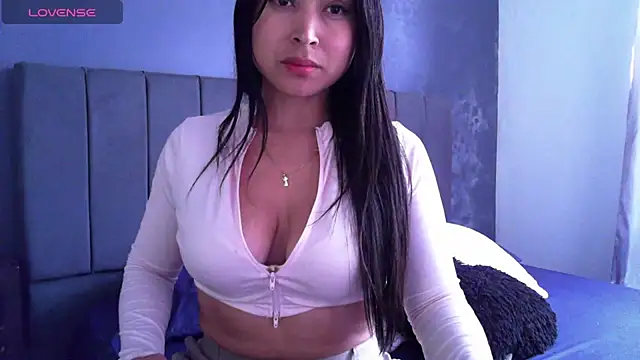 Sweet-Angie webcam