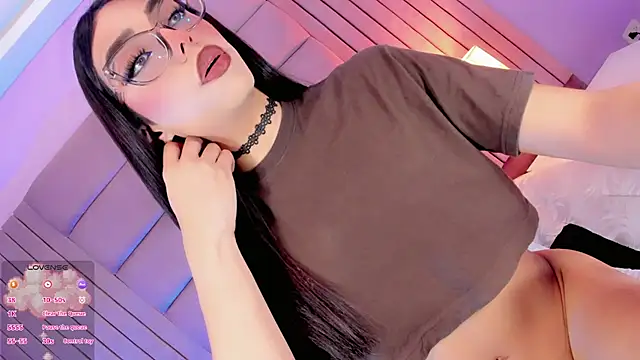 Camille_deluxe webcam