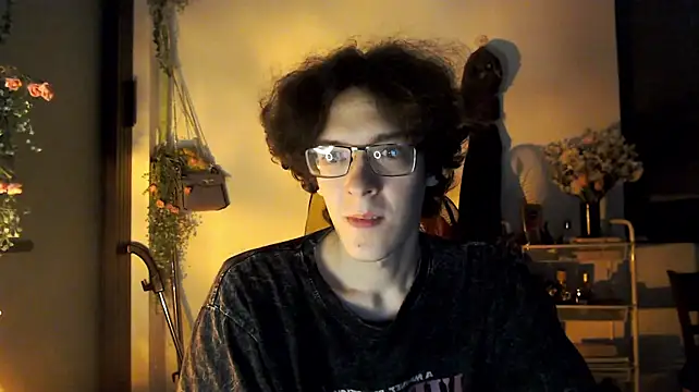 LovesomeCookie webcam