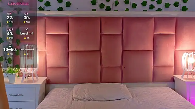 kaily_sweet1 live cam on StripChat