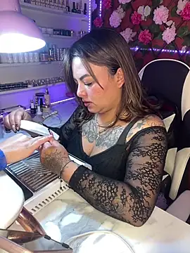 EMILY_DEGRAAF live cam on StripChat