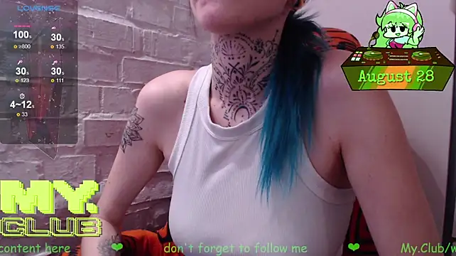 Witch_Emma webcam