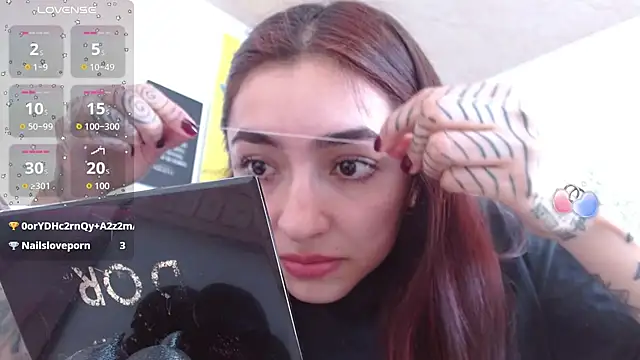 ZoeBakers_ webcam