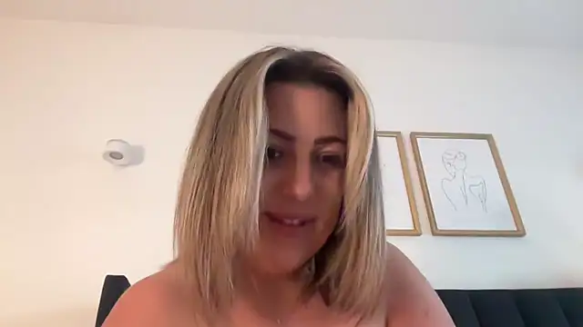 MsBelleWarick