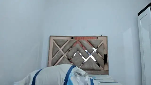 CuteLatinaxx webcam