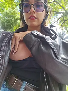 Pretty_roxxyy webcam