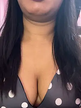 Tamil_Maaya webcam
