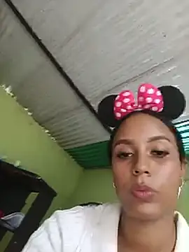 Tu-Diablita_Caliente webcam