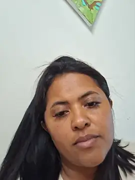 Katrina_Lush webcam