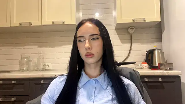 IsabellaQiueen webcam