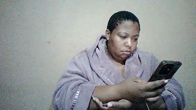 bustyboobs27 webcam