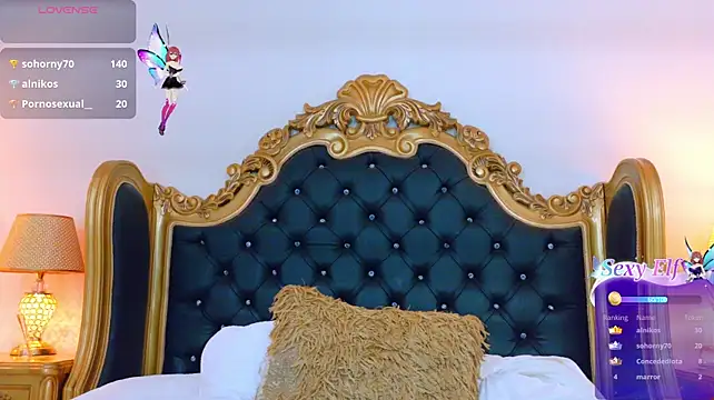 AdelinaVans webcam