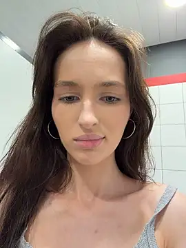 -missbehaving- live Stripchat room