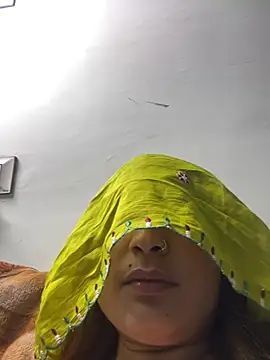 Miss_kanika76 webcam