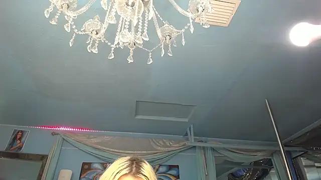 ADRIANNA_FOX webcam