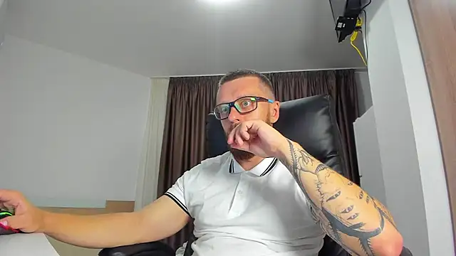 Findom_guy webcam