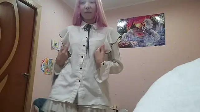 MelanieReyner live cam on StripChat