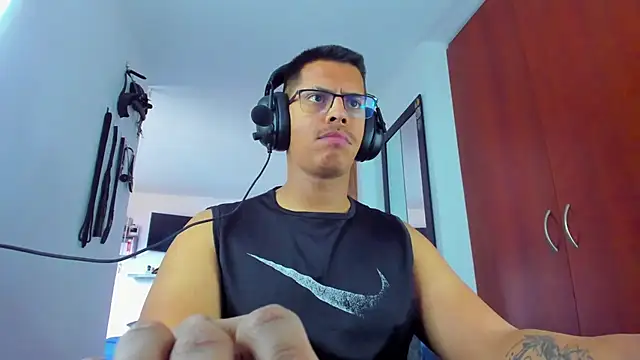 _John_Boy_ live cam on StripChat