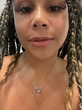 HaileyDiana live webcam