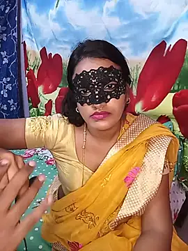 ChitChatCouple Live Webcam on Stripchat