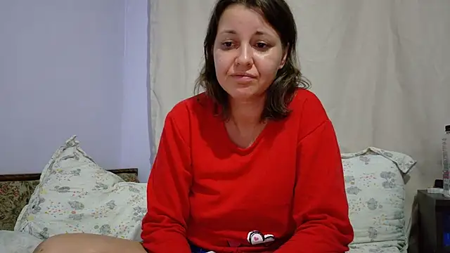 SweetMaddy888 live cam on StripChat